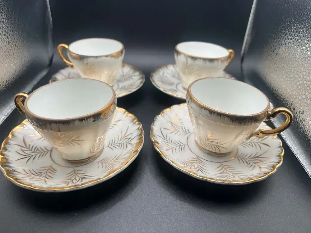 Vintage An Tseapain Tir Made in Japan Gold Leaf Teacup & Saucer Set